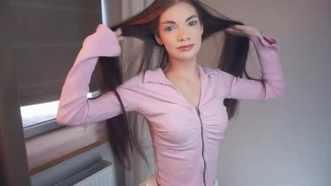 Sofa online show from April 17, 1:47 pm