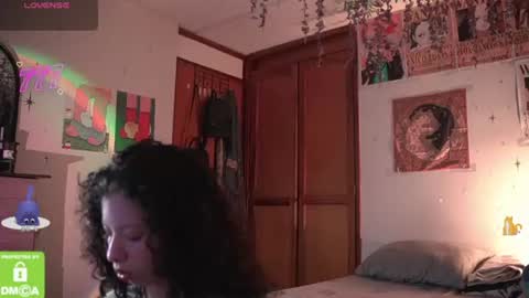 Snapshot of kathc_19 chatting on June 27, 11:43 pm Katerine online show from June 27, 11:43 pm