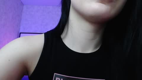 Snapshot of katherine_johnson chatting on December 25, 7:35 am katherine_johnson online show from December 25, 7:35 am