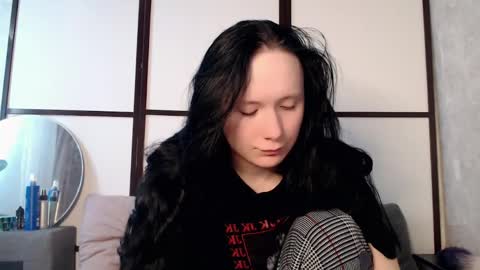 katherine_johnson online show from April 12, 8:19 am