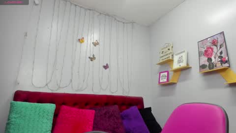 Paola online show from January 28, 12:54 pm