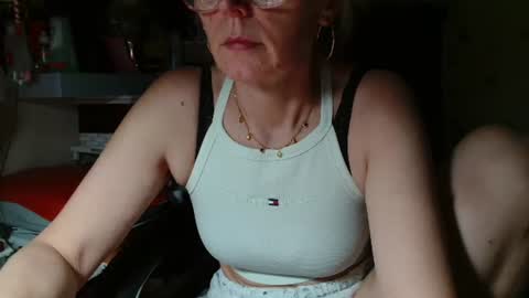 Kathleen online show from July 11, 8:33 pm