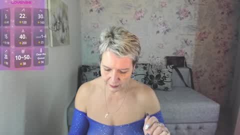 Kathy online show from December 21, 2:15 pm