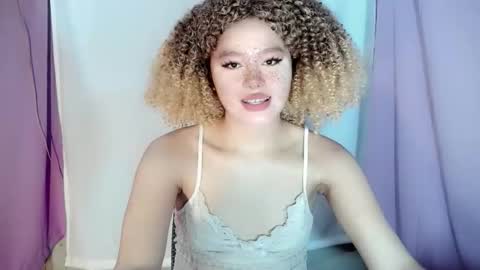 Snapshot of kathyfied chatting on November 18, 12:38 am Kath online show from November 18, 12:38 am