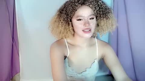 Snapshot of kathyfied chatting on November 18, 11:37 pm Kath online show from November 18, 11:37 pm