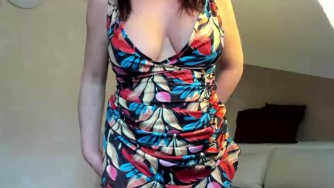 Snapshot of kathylovexxx chatting on February 27, 8:17 am Kathy online show from February 27, 8:17 am