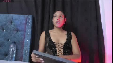 Snapshot of katia_777_ chatting on May 16, 10:12 am KATALINA online show from May 16, 10:12 am
