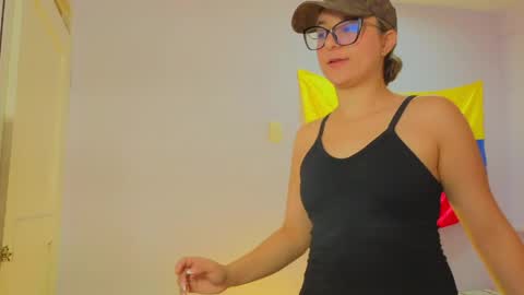 Khaterine online show from May 25, 12:22 pm