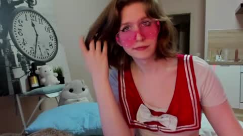 Snapshot of katia_npzd chatting on July 9, 1:26 pm KatieNPZD online show from July 9, 1:26 pm