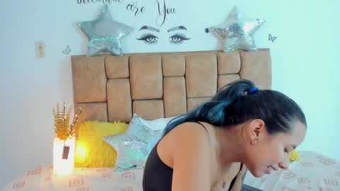 Snapshot of katiacuper chatting on January 5, 5:30 pm Katia Cuper online show from January 5, 5:30 pm