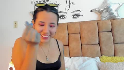 Snapshot of katiacuper chatting on January 21, 9:36 pm Katia Cuper online show from January 21, 9:36 pm