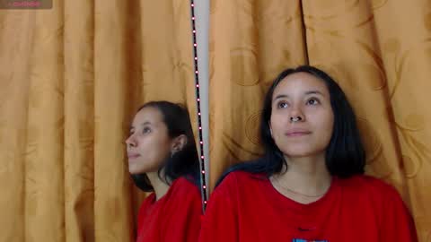 Snapshot of katiacuper chatting on February 18, 9:20 pm Katia Cuper online show from February 18, 9:20 pm