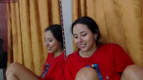 Snapshot of katiacuper chatting on February 19, 3:28 am Katia Cuper online show from February 19, 3:28 am