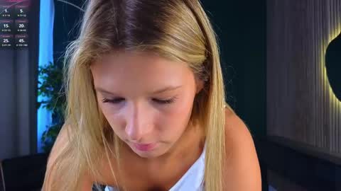 Katie online show from May 25, 6:52 am