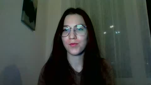Snapshot of katie_foxi chatting on January 12, 3:36 pm katie_foxi online show from January 12, 3:36 pm
