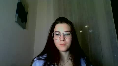 Snapshot of katie_foxi chatting on January 22, 5:59 pm katie_foxi online show from January 22, 5:59 pm