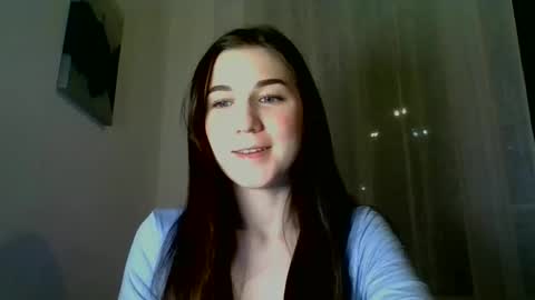 Snapshot of katie_foxi chatting on February 5, 4:14 pm katie_foxi online show from February 5, 4:14 pm