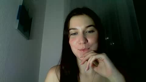 Snapshot of katie_foxi chatting on September 28, 4:45 pm katie_foxi online show from September 28, 4:45 pm