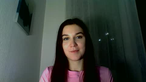 Snapshot of katie_foxi chatting on October 23, 4:17 pm katie_foxi online show from October 23, 4:17 pm