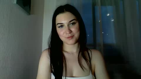 katie_foxi online show from May 12, 6:38 pm