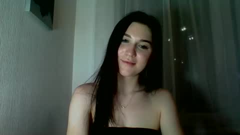 katie_foxi online show from May 16, 7:34 pm