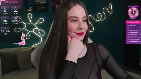 Snapshot of katie_taylorr chatting on February 25, 10:19 pm Katie online show from February 25, 10:19 pm
