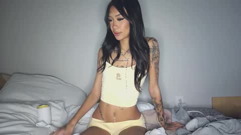 Snapshot of katiecai chatting on September 12, 2:44 am katiecai online show from September 12, 2:44 am