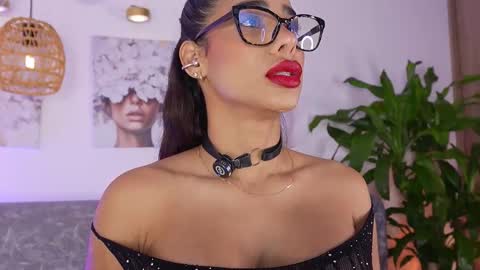 Katie online show from March 29, 10:59 am