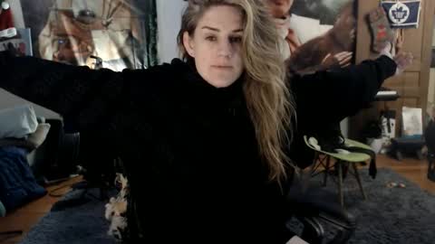 Katie online show from February 11, 5:01 am