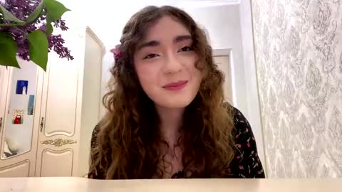 Rosie online show from May 8, 7:41 pm