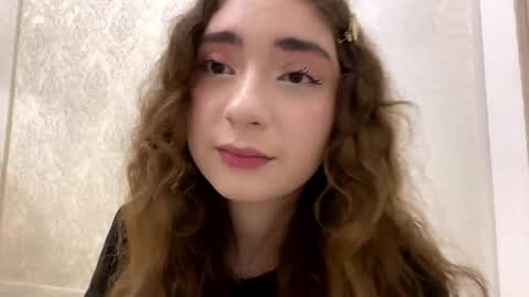 Rosie online show from May 15, 6:59 pm
