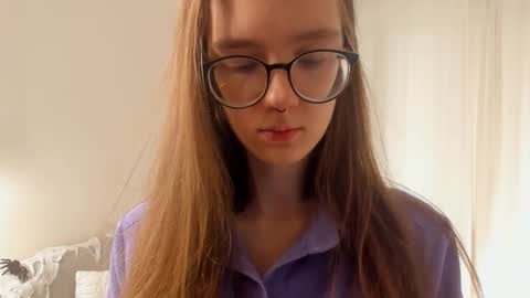 Scarlett online show from October 31, 8:48 am