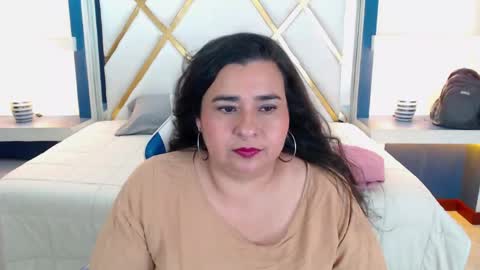 Snapshot of katiuka_rm chatting on May 18, 7:20 pm Katiuka online show from May 18, 7:20 pm