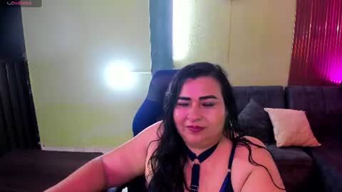 Snapshot of katiuka_rm chatting on July 16, 8:48 pm Katiuka online show from July 16, 8:48 pm