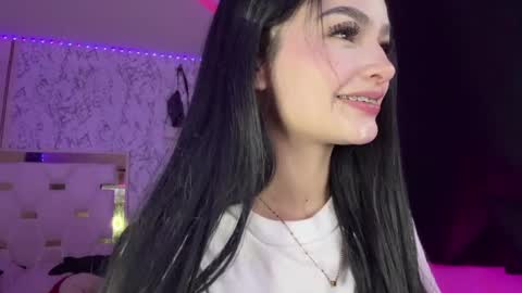 Snapshot of katleen_v chatting on May 6, 3:24 am Katleen. online show from May 6, 3:24 am
