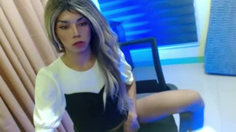 CALL ME CATH online show from June 13, 10:51 pm