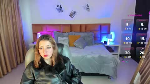 Snapshot of katnia_and_marcuz chatting on September 9, 11:32 am Katnia and Marcuz online show from September 9, 11:32 am