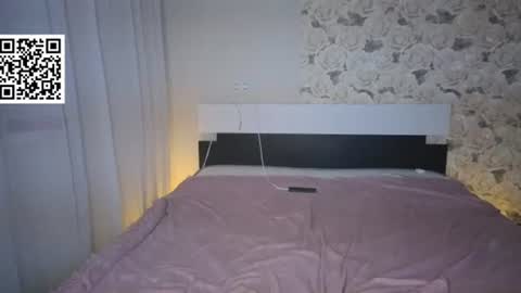 Snapshot of katrin_sss chatting on June 22, 7:44 pm Katrin online show from June 22, 7:44 pm