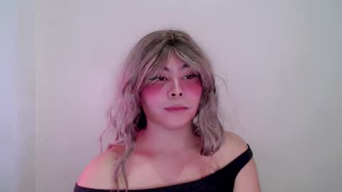 kat online show from February 25, 9:08 am