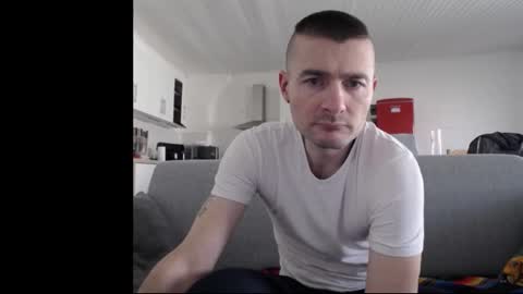 Snapshot of katsufr chatting on February 13, 11:39 am demyx online show from February 13, 11:39 am