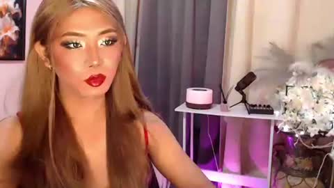 Saisy online show from November 8, 11:58 pm