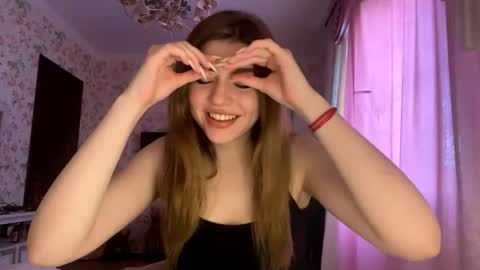 Molly online show from May 20, 2:23 pm