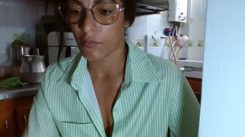 KattleyaGrey online show from March 10, 3:20 pm