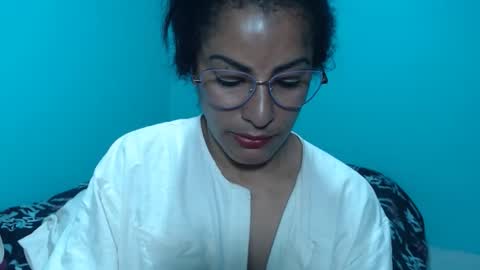 KattleyaGrey online show from February 18, 7:10 pm