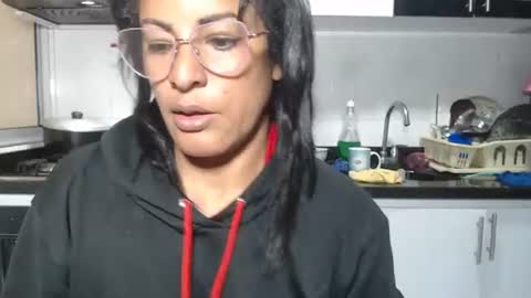 Snapshot of kattleyagray chatting on June 26, 6:56 pm KattleyaGrey online show from June 26, 6:56 pm