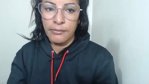 Snapshot of kattleyagray chatting on July 5, 12:45 pm KattleyaGrey online show from July 5, 12:45 pm
