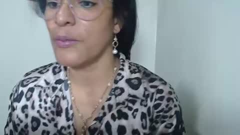Snapshot of kattleyagray chatting on July 11, 7:38 pm KattleyaGrey online show from July 11, 7:38 pm