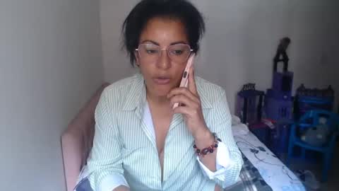 Snapshot of kattleyagray chatting on July 28, 6:20 pm KattleyaGrey online show from July 28, 6:20 pm