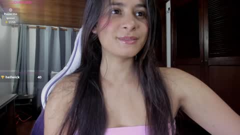 Snapshot of katty_rain1 chatting on March 30, 10:55 pm katherin online show from March 30, 10:55 pm