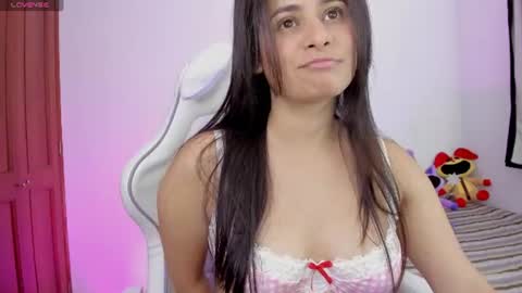 Snapshot of katty_rain1 chatting on June 9, 10:32 pm katherin online show from June 9, 10:32 pm